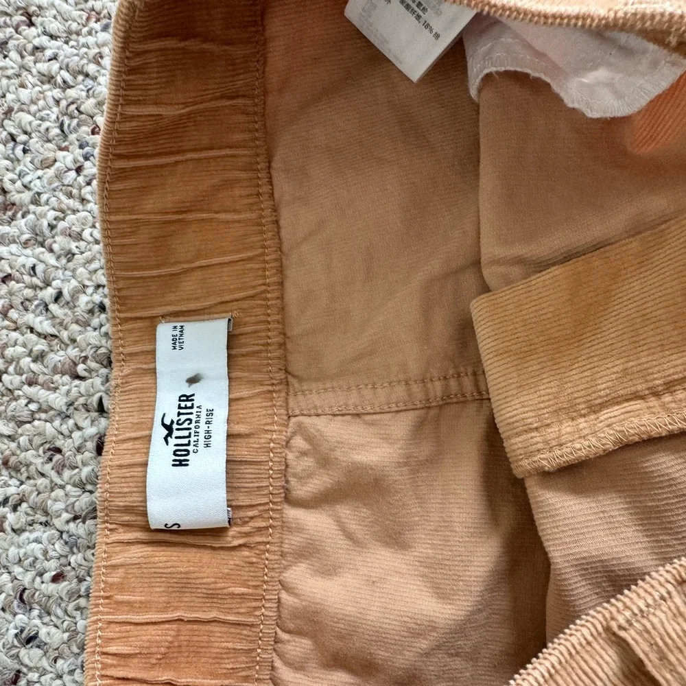 Tan Ruffled Mini Skirt - Picture 4 of 5